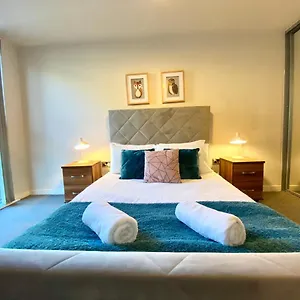 Blonk Street - Luxury Two Bedroom , Sheffield United Kingdom