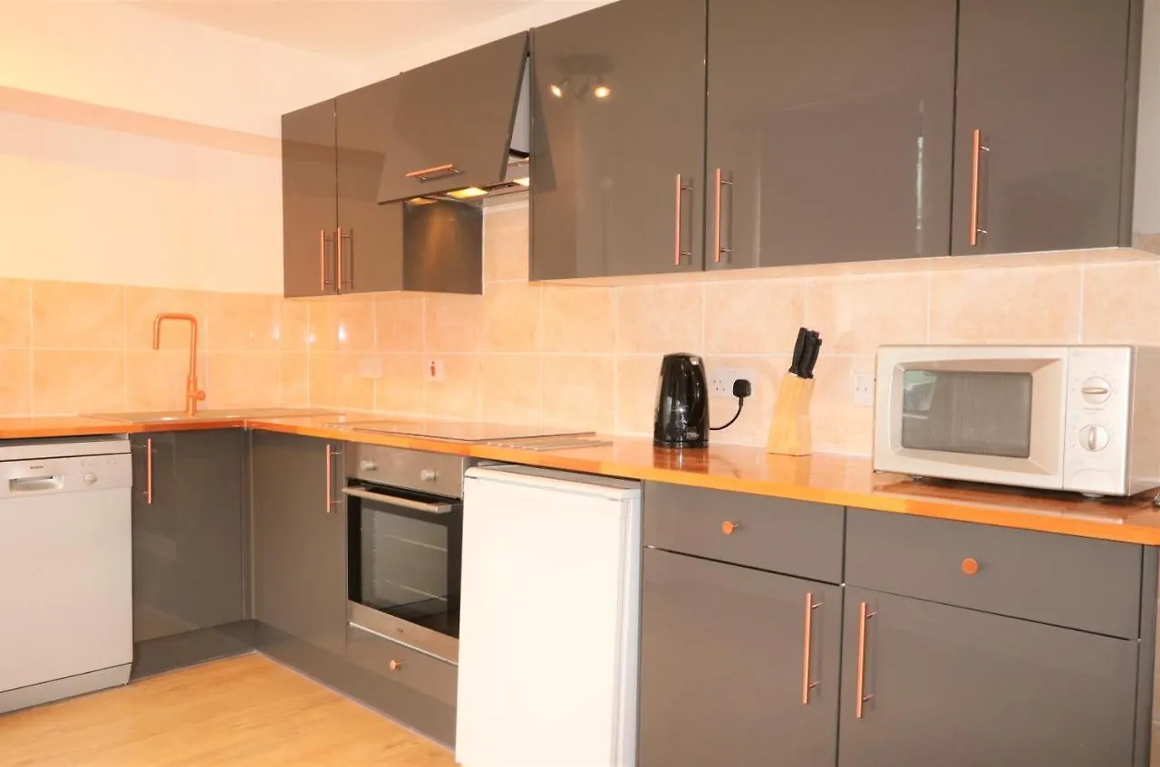 3 Bedroom City Centre Apartment In Lauriston Place Edinburgh United Kingdom